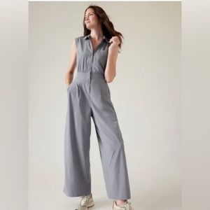ATHLETA Brooklyn Heights Wide Leg Jumpsuit. Size 10